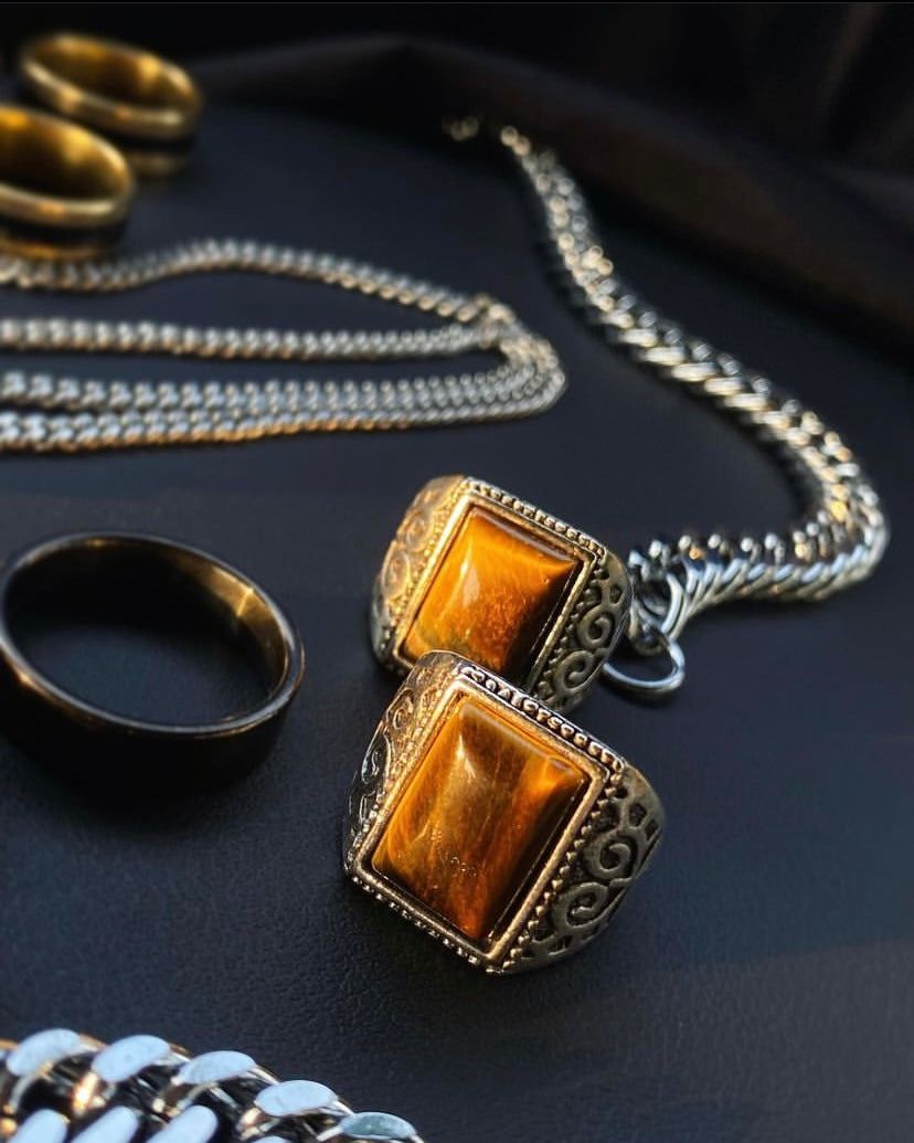 TIGER EYE RING